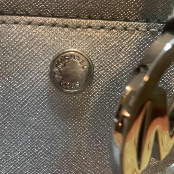 Michael Kors Silver Purse- Divided compartments. Roomie but not overly big! - Picture 2 of 9
